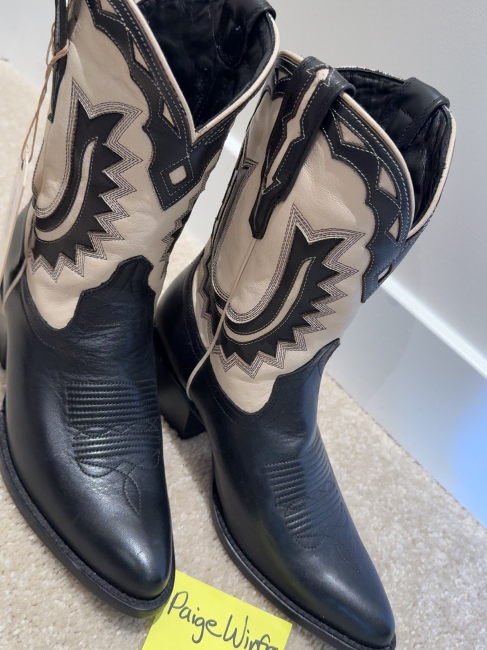 Black and Cream Western Cowboy Boots